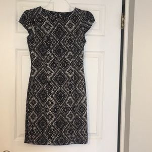 H&M knee length black and whit dress size 8